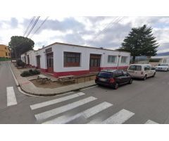 LOCAL COMERCIAL SITUAT AL CENTRE DE LA TORRE DE CLARAMUNT