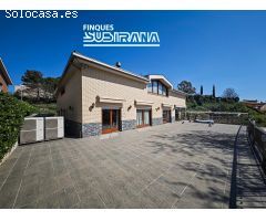 ESPECTACULAR CASA EN VENDA A IGUALADA - PLA DE LA MASSA
