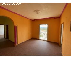 Casa amplia en venta en el casco antiguo