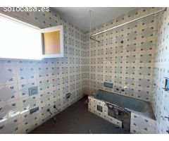 Casa amplia en venta en el casco antiguo