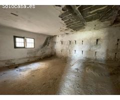 Casa amplia en venta en el casco antiguo