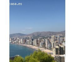 parcela urbana en venta en Benidorm zona Rincón de Loix con proyecto y licencia.