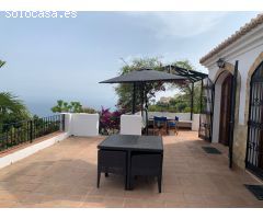 Cortijo con encanto en Pago de Mijas con increibles vistas al mar