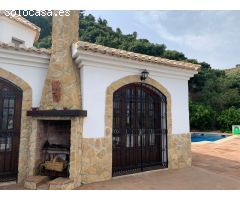 Cortijo con encanto en Pago de Mijas con increibles vistas al mar