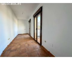 Espectacular casa con piscina en venta en Vélez de Benaudalla