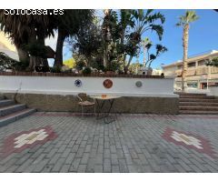 Bajo en venta en el centro de Salobreña