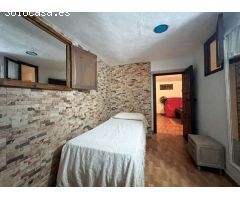 Bajo en venta en el centro de Salobreña