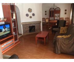 EXQUISITO CHALET EN VENTA POR LA RANA VERDE CON AGUA DE RED
