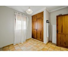 Chalet con Piscina y Jardín en Chiclana de la Frontera ????????