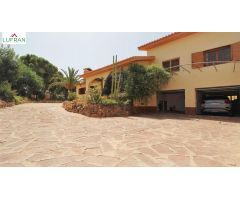 CHALET CON PISCINA EN VENTA - SANTA FAZ (ALICANTE)