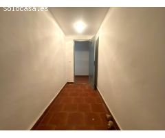 SE VENDE TRASTERO CENTRO