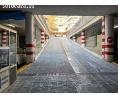 Plaza de Garaje para Coche en Venta en Ensanche Diputación