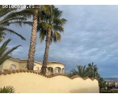 Chalet en Venta en la Nucia, Alicante