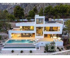 Villa de Lujo en Venta en Altea la Vella, Alicante