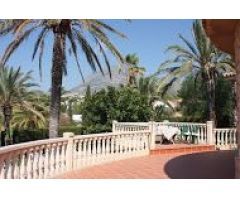 Villa de Lujo en Venta en la Nucia, Alicante