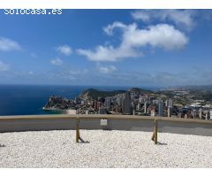 Se vende precioso apartamento en Benidorm con 2 dormitorios, parking y trastero