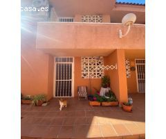 SE VENDE PRECIOSO BUNGALOW CON GARAGE- BENIDORM/PONIENTE