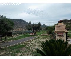 Encantadora Villa en Relleu con Vistas a la Montaña y Máxima Privacidad