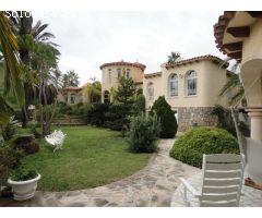 Chalet en Venta en la Nucia, Alicante