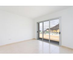 Descubre Tu Refugio en Tejina: Vivienda Adosada en Camino Bauxita