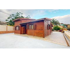Venta de Casa de Madera en Calle Chacona de Arriba, Pajara.
