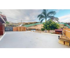 Venta de Casa de Madera en Calle Chacona de Arriba, Pajara.