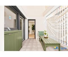 Piso dúplex en planta baja de 3 habitaciones con Patio de Obra Nueva