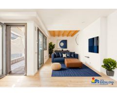 Piso dúplex en planta baja de 3 habitaciones con Patio de Obra Nueva