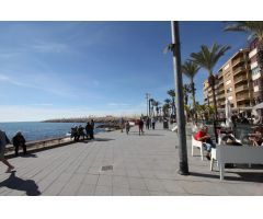 Piso en primera linea del paseo Maritimo en Torrevieja