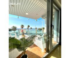 Apartamento de Lujo con vistas al mar, piscina y garaje