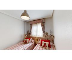 Chalet Primera Linea - Los Locos, 3 hab, 2 baños, piscina privada, vistas al mar - 329.000€