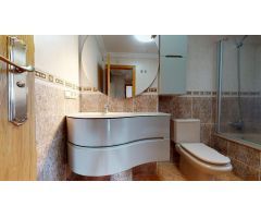 Chalet Primera Linea - Los Locos, 3 hab, 2 baños, piscina privada, vistas al mar - 329.000€