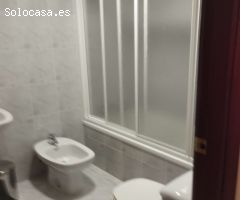 amplio piso de 2 dormitorios con piscina