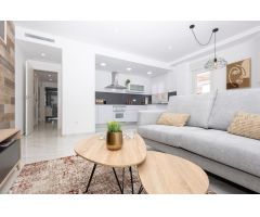 BONITO APARTAMENTO DE 2 DORMITORIOS EN JACARILLA