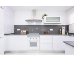 BONITO APARTAMENTO DE 2 DORMITORIOS EN JACARILLA