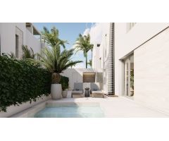 CHALET DE 3 DORMITORIOS CON PISCINA PRIVADA EN CIUDAD QUESADA