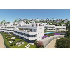 Promoción apartamentos de 2 y 3 dormitorios, junto al golf.