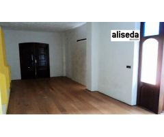 Chalet de 6 dormitorios en Mijas.