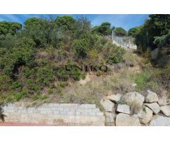 Terreno de 972m² en Cabrils