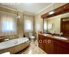 Chalet en Venta en Muchamiel, Alicante