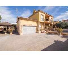 Chalet en Venta en Muchamiel, Alicante