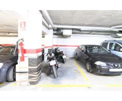 Plaza de aparcamiento de moto doble