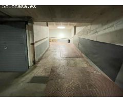 Plaza de parquing para coche mediano en la zona del Bonpreu