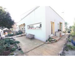 Espectacular chalet con piscina, jardín y zona de barbacoa en Collbató