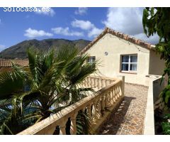 Chalet en Venta en Orxeta, Alicante