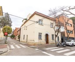 Especial y única casa en el Eixample de Sant Cugat