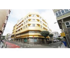 En venta edificio en el Parque Santa Catalina