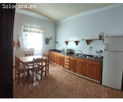 Amplísima vivienda con garaje y terraza en Teror