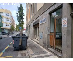 2 Locales en Las Palmas. Zona Arenales. Venta