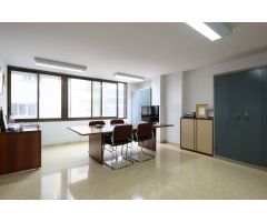 Edificio en venta a 200 metros de Las Canteras